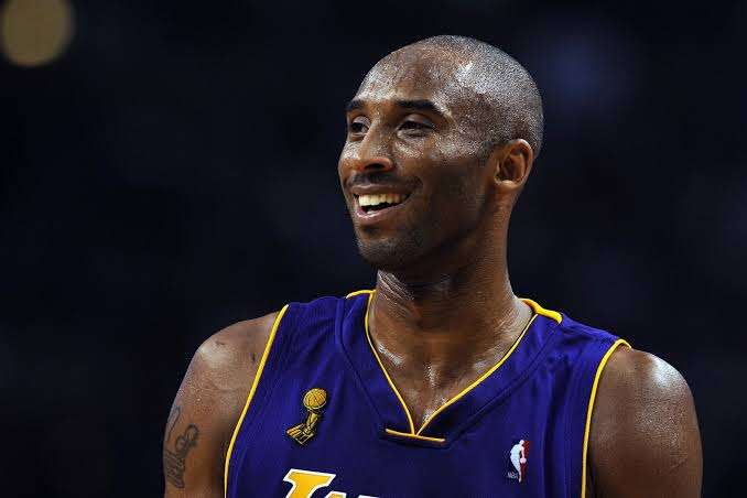 Kobe-bryant-while-playing-game